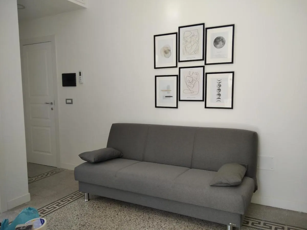 Chiarini22 Apartments Napoli