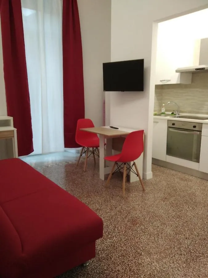 Chiarini22 Apartments Napoli Italia