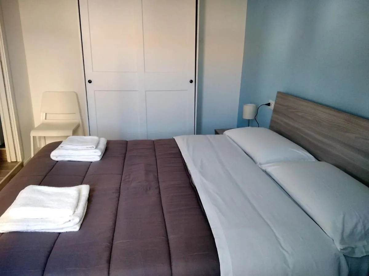 Chiarini22 Apartments Napoli 0*,  Italia